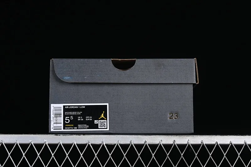 All categories Air Jordan Jordan series basketball shoes Air Jordan 1 Low Z version Air Jordan 1 Low AJ1 Joe 1 gray brown low-top cultural basketball shoes DC0774-189